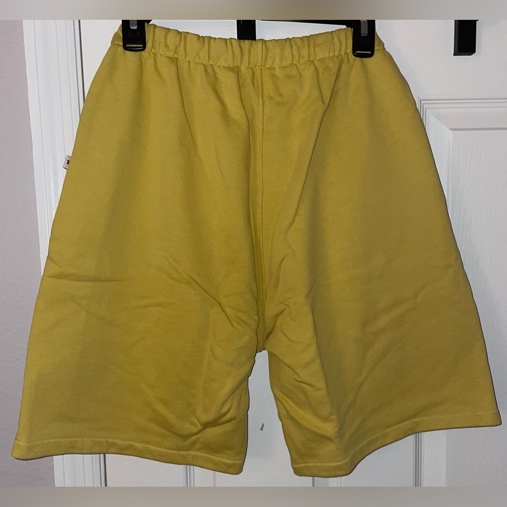 50. Madhappy Organic Fleece Shorts - Picture 3 of 9